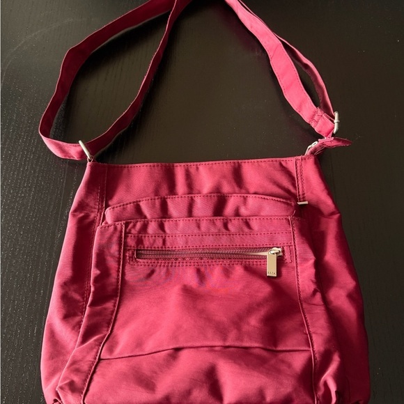 zeca Handbags - Stylish burgundy Red Shoulder Bag